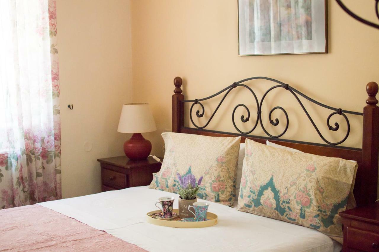 Elizabeth'S Place Ираклион Экстерьер фото